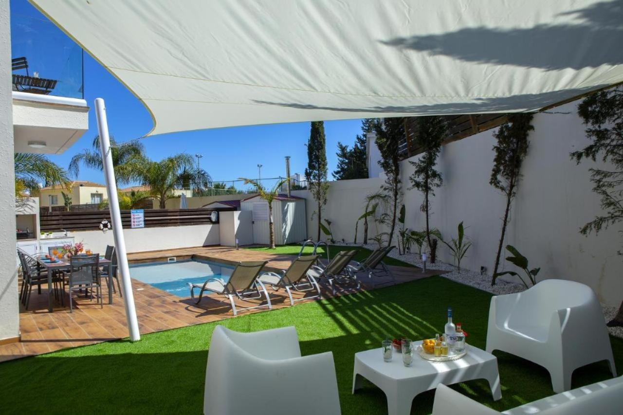Tsokkos Family Villa - Pool Garden 2' Walk To Beach Protaras Buitenkant foto