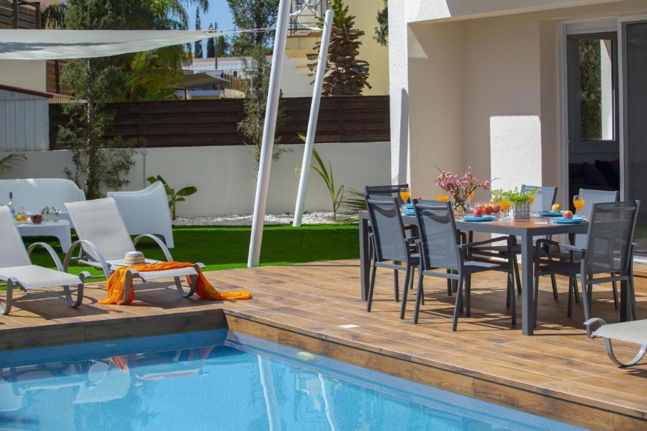 Tsokkos Family Villa - Pool Garden 2' Walk To Beach Protaras Buitenkant foto